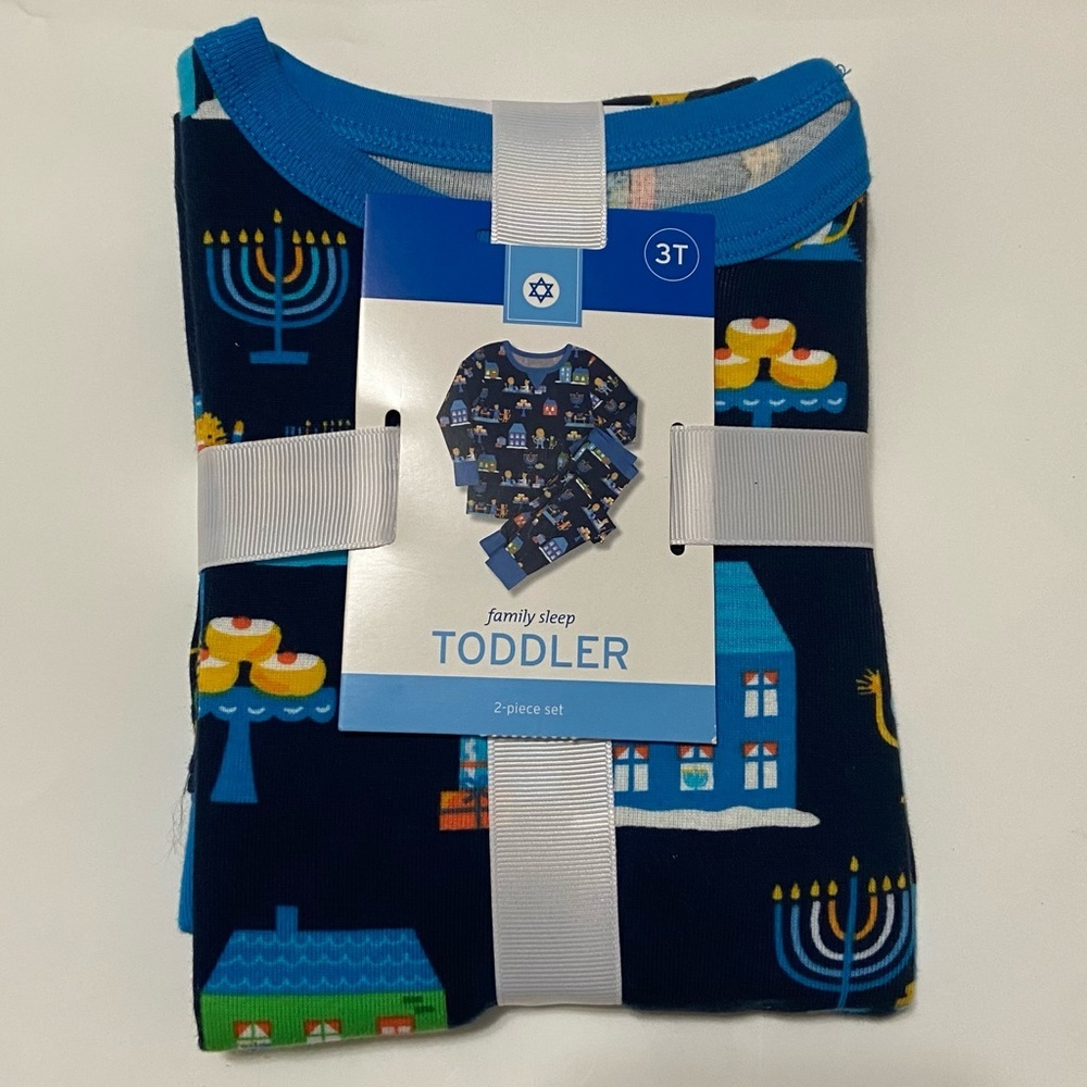 COPY - Target Kids Pajama Set Hanukkah Family Unisex Matching Pajamas Dreidel L… - Picture 7 of 10